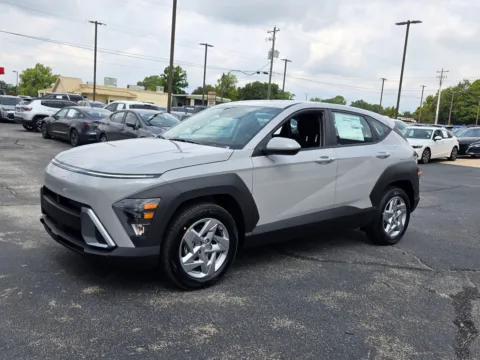 Another view of 2027 Hyundai Kona SE for sale in Warner Robins, GA at Hyundai Warner Robins