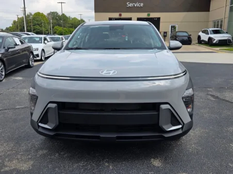 Photos of 2027 Hyundai Kona SE for sale in Warner Robins, GA at Hyundai Warner Robins
