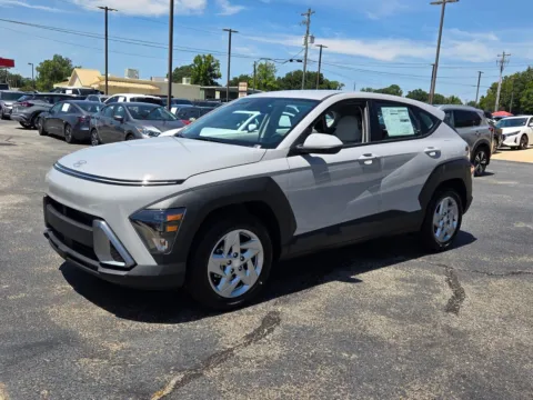 Another view of 2027 Hyundai Kona SE for sale in Warner Robins, GA at Hyundai Warner Robins