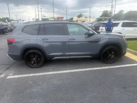 Another view of 2025 Volkswagen Atlas 2.0T Peak Edition for sale in Warner Robins, GA at Hyundai Warner Robins