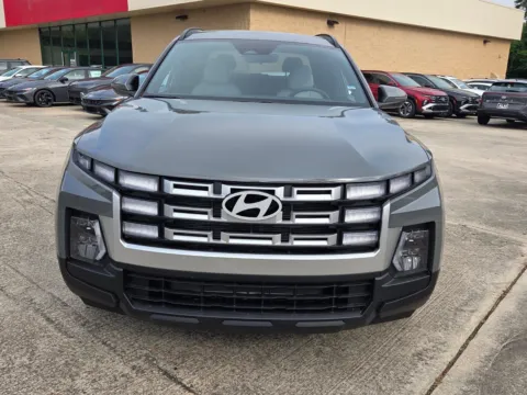 Photos of 2026 Hyundai Santa Cruz SEL for sale in Warner Robins, GA at Hyundai Warner Robins
