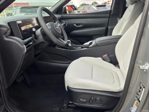 More photos of 2026 Hyundai Santa Cruz SEL at Hyundai Warner Robins, GA