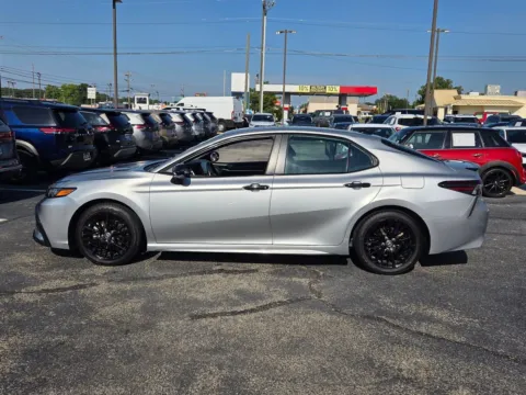 More photos of 2022 Toyota Camry SE Nightshade at Hyundai Warner Robins, GA