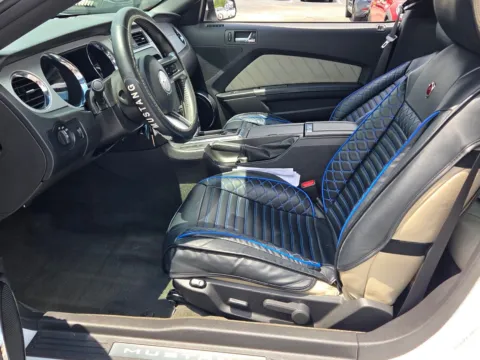 More photos of 2014 Ford Mustang V6 Premium at Hyundai Warner Robins, GA
