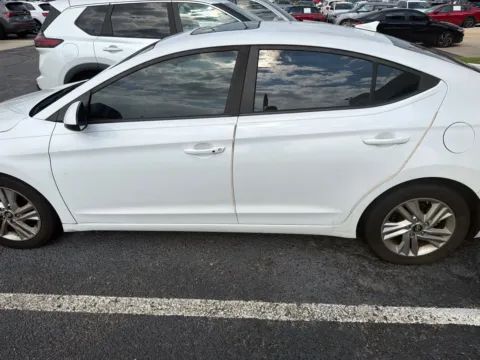 More photos of 2019 Hyundai Elantra Value Edition at Hyundai Warner Robins, GA
