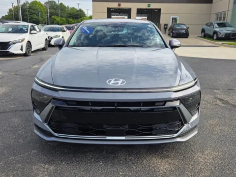 Photos of 2026 Hyundai Sonata SE for sale in Warner Robins, GA at Hyundai Warner Robins