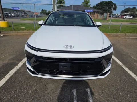 Photos of 2024 Hyundai Sonata Hybrid Limited for sale in Warner Robins, GA at Hyundai Warner Robins