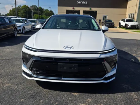 Photos of 2024 Hyundai Sonata Hybrid Limited for sale in Warner Robins, GA at Hyundai Warner Robins