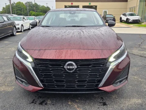 Photos of 2025 Nissan Altima 2.5 SV for sale in Warner Robins, GA at Hyundai Warner Robins