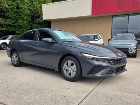 Gray 2026 Hyundai Elantra SE for sale in Warner Robins, GA