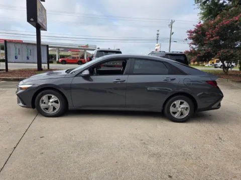More photos of 2026 Hyundai Elantra SE at Hyundai Warner Robins, GA