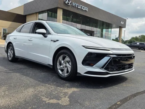 White 2026 Hyundai Sonata SE for sale in Warner Robins, GA