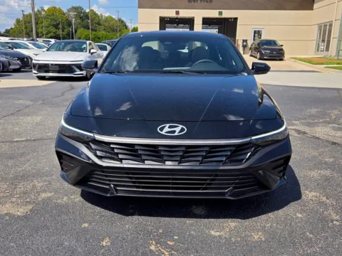 Photos of 2026 Hyundai Elantra SEL Sport for sale in Warner Robins, GA at Hyundai Warner Robins