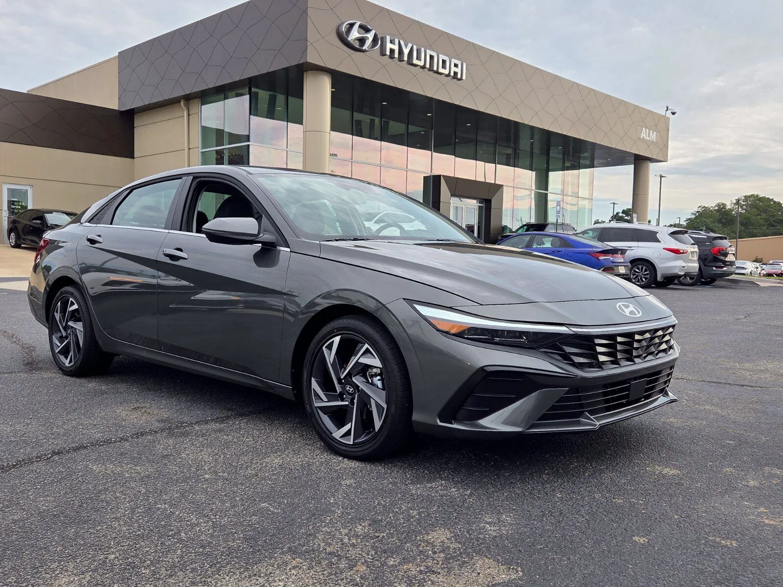 Gray 2026 Hyundai Elantra Limited for sale in Warner Robins, GA