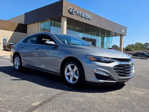 Gray 2024 Chevrolet Malibu LT for sale in Warner Robins, GA