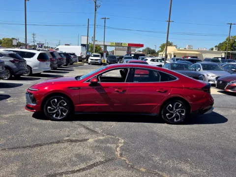 More photos of 2025 Hyundai Sonata SEL at Hyundai Warner Robins, GA