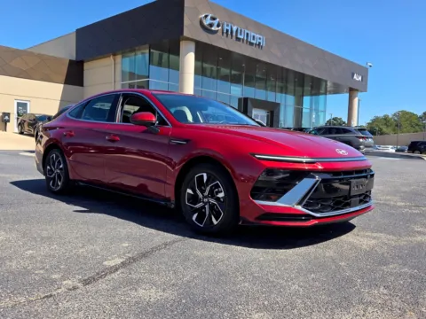 Red 2025 Hyundai Sonata SEL for sale in Warner Robins, GA