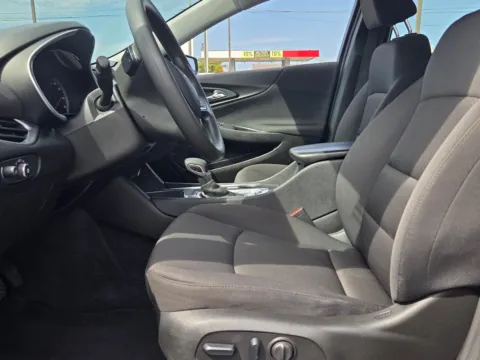 More photos of 2024 Chevrolet Malibu LT at Hyundai Warner Robins, GA