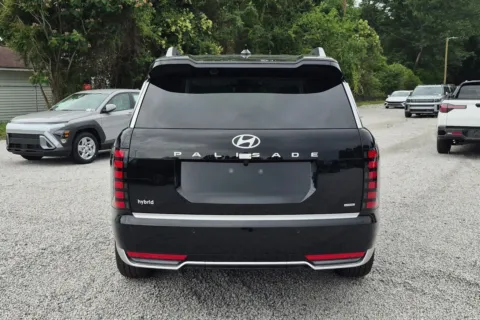 More photos of 2026 Hyundai Palisade Hybrid Calligraphy at Hyundai Warner Robins, GA