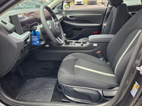 More photos of 2026 Hyundai Sonata SE at Hyundai Warner Robins, GA