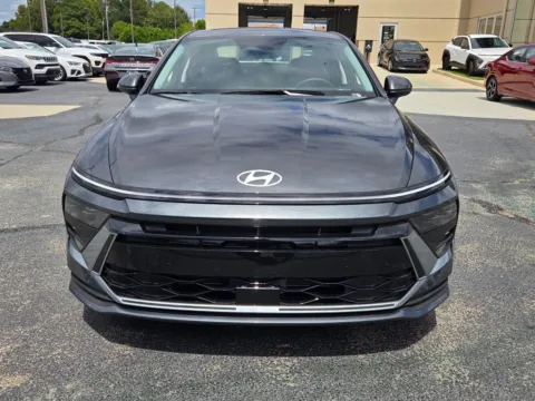 Photos of 2026 Hyundai Sonata SE for sale in Warner Robins, GA at Hyundai Warner Robins
