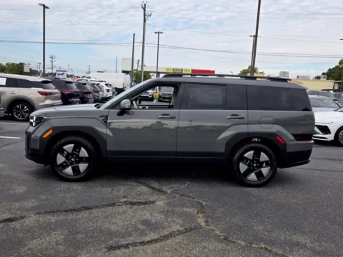 More photos of 2027 Hyundai Santa Fe Hybrid SEL at Hyundai Warner Robins, GA