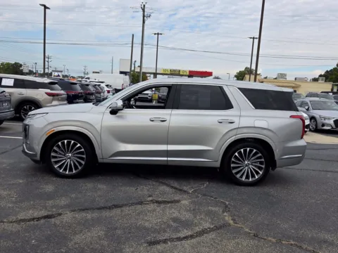 More photos of 2023 Hyundai Palisade Calligraphy at Hyundai Warner Robins, GA