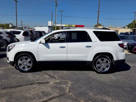 More photos of 2017 GMC Acadia Limited at Hyundai Warner Robins, GA