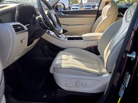 More photos of 2020 Hyundai Palisade Limited at Hyundai Warner Robins, GA