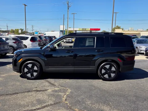 More photos of 2027 Hyundai Santa Fe Hybrid SEL at Hyundai Warner Robins, GA