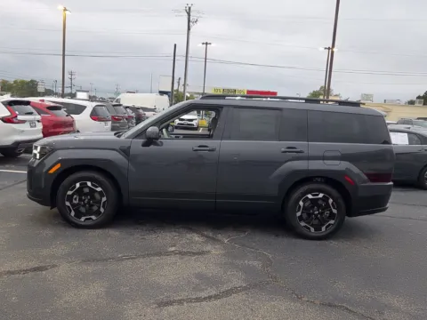 More photos of 2027 Hyundai Santa Fe SEL at Hyundai Warner Robins, GA