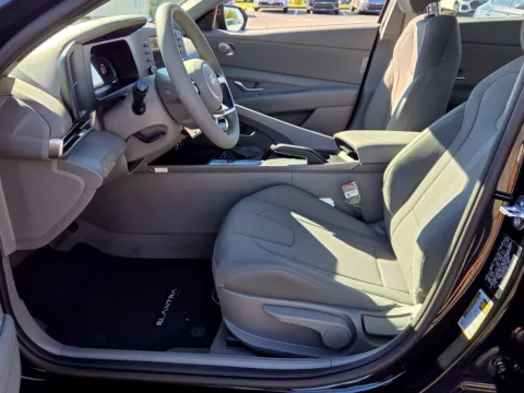 More photos of 2026 Hyundai Elantra SE at Hyundai Warner Robins, GA