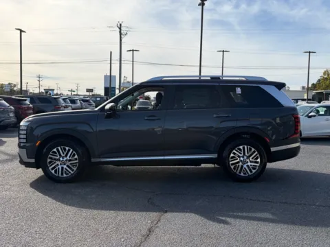 More photos of 2027 Hyundai Palisade SEL at Hyundai Warner Robins, GA
