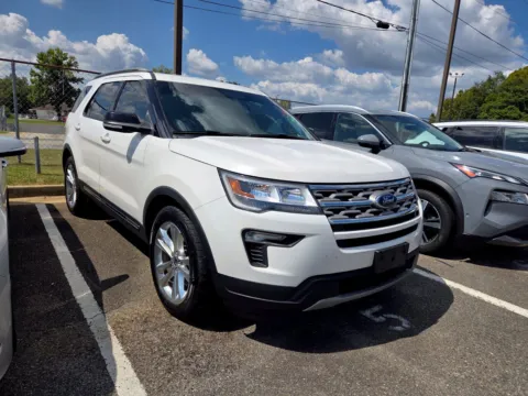 White 2018 Ford Explorer XLT for sale in Warner Robins, GA