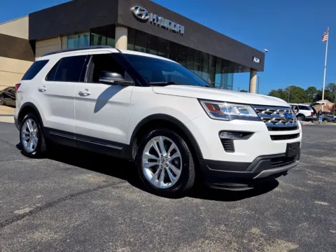White 2018 Ford Explorer XLT for sale in Warner Robins, GA