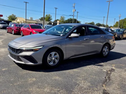 Another view of 2024 Hyundai Elantra SE for sale in Warner Robins, GA at Hyundai Warner Robins