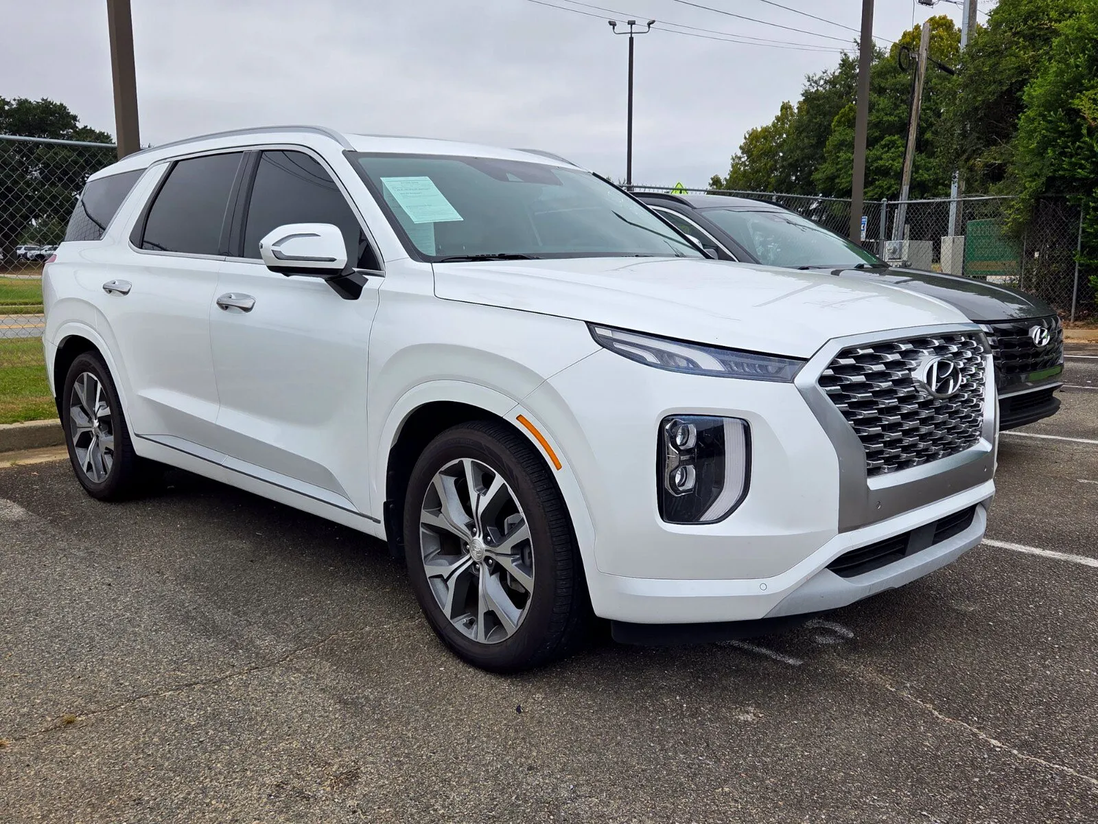 White 2022 Hyundai Palisade Limited for sale in Warner Robins, GA