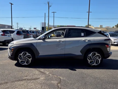 More photos of 2027 Hyundai Kona SEL Premium at Hyundai Warner Robins, GA