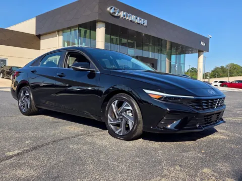 Black 2026 Hyundai Elantra Limited for sale in Warner Robins, GA