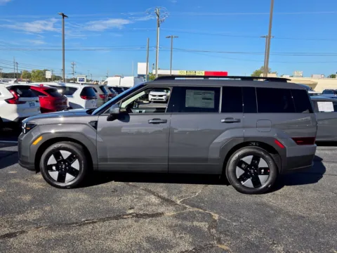 More photos of 2027 Hyundai Santa Fe Hybrid SEL at Hyundai Warner Robins, GA