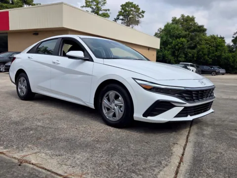 White 2026 Hyundai Elantra SE for sale in Warner Robins, GA