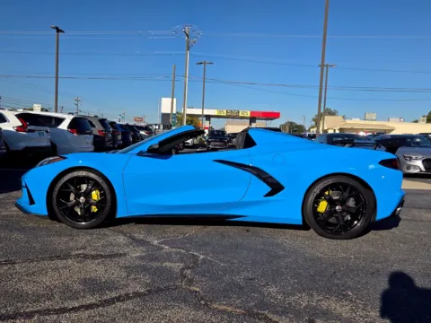 More photos of 2022 Chevrolet Corvette Stingray at Hyundai Warner Robins, GA