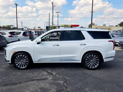 More photos of 2025 Hyundai Palisade Calligraphy at Hyundai Warner Robins, GA