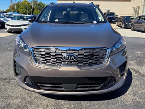 Photos of 2020 Kia Sorento S for sale in Warner Robins, GA at Hyundai Warner Robins