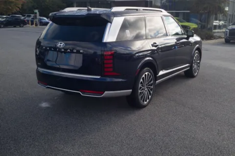 More photos of 2027 Hyundai Palisade Hybrid Calligraphy at Hyundai Warner Robins, GA