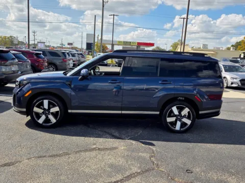 More photos of 2027 Hyundai Santa Fe Hybrid Limited at Hyundai Warner Robins, GA