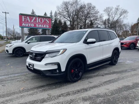 White 2021 Honda Pilot Black Edition for sale in Rome, NY