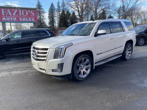 White 2015 Cadillac Escalade Luxury for sale in Rome, NY