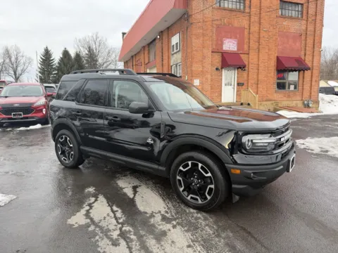 More photos of 2022 Ford Bronco Sport Outer Banks at Fazio's Auto Sales, NY