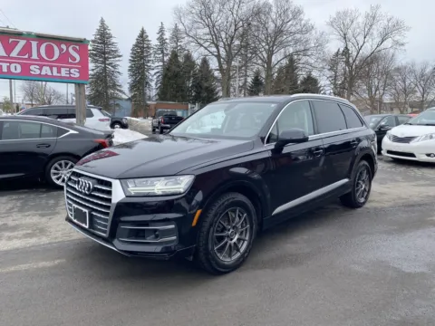Black 2018 Audi Q7 Premium Plus for sale in Rome, NY